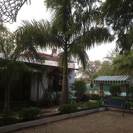 Tāla Golbro Tiger View Resort מראה חיצוני תמונה